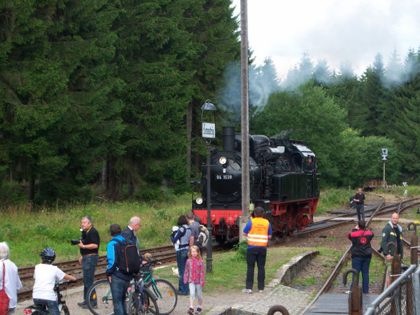 100_2090_600x450.jpg